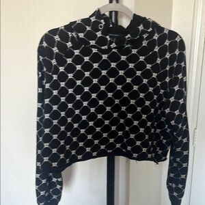 Forever 21 Black and White Geometric Cropped Hoodie